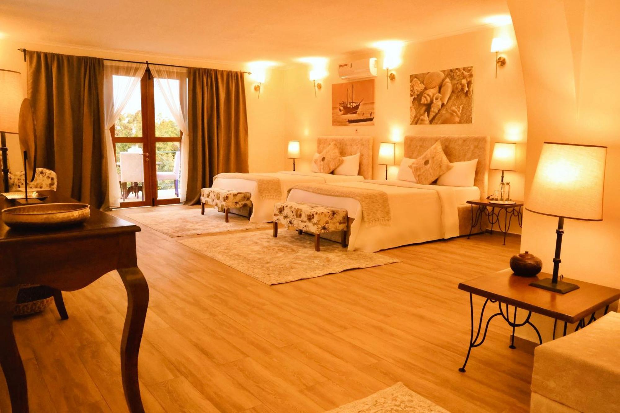 Pink Flamingo Boutique Hotel โมชิ ภายนอก รูปภาพ